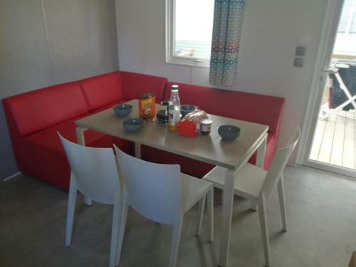 Mobile Home 67699 Tybreizh Holidays In Bois Masson