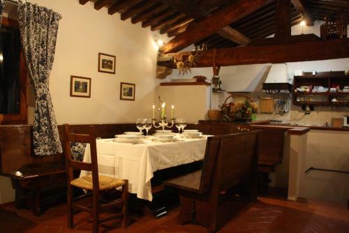 Villa La Chiesetta With Private Salt Pool