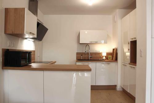 Apartamento Mariecaroline By Locntour