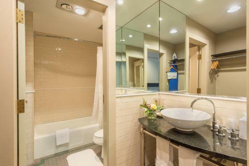 Posada The Breakwater Inn & Spa
