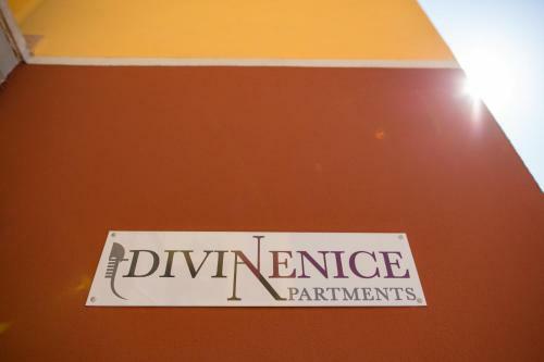 Divian Apartments