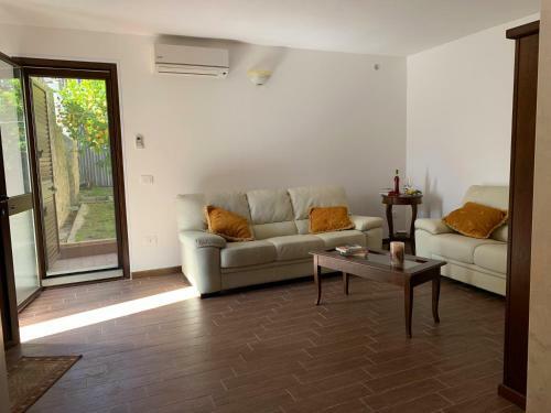 Villa Dei Limoni