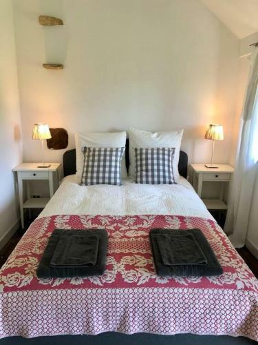 Characterful 3-bed House In Saint-ythaire