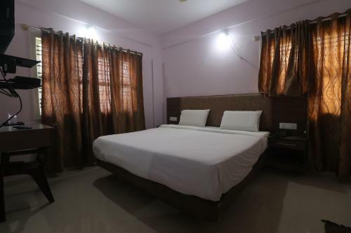 Hotel Collection O 84214 Ivory Petals Service Apartments