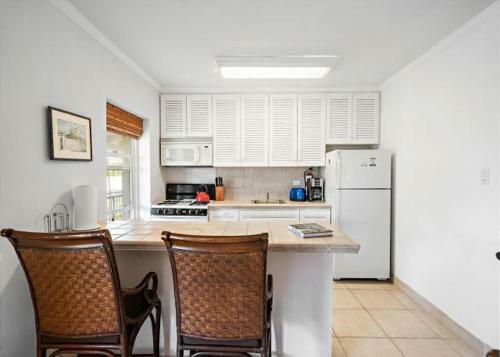 Hut Pointe #5 By Eleuthera Vacation Rentals
