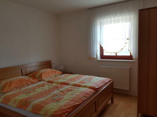 Hostal Vaznik Farm House Apartments