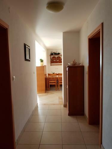 Hostal Vaznik Farm House Apartments
