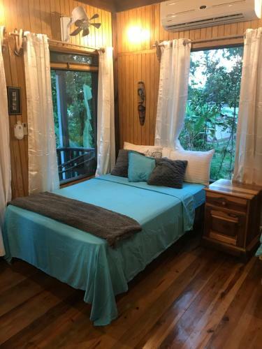 Hostal B&n