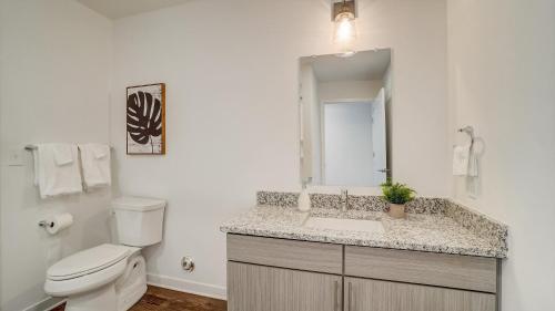Apartamento Frontdesk Lakeview Green Apts Birmingham