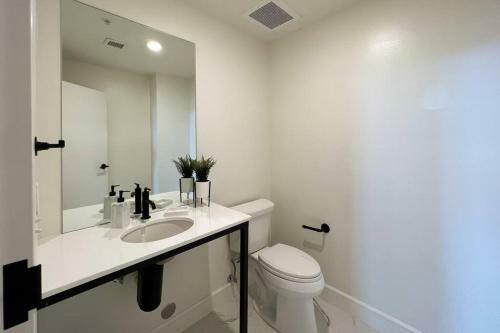 Apartamento Modern 2 Br 2.5 Bth Dwntwn Condo Exclusive Rooftop