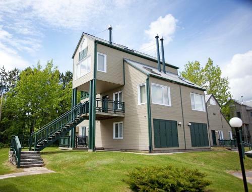 Apartamento Comfortable Four-season Condominiums In Magnificent Quebec