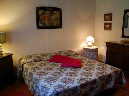 Tranquil Holiday Home In San Casciano Dei Bagni With Pool