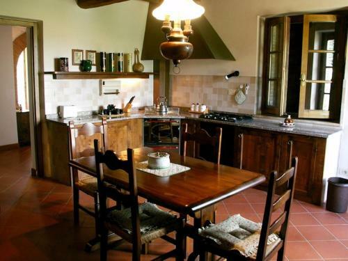 Tranquil Holiday Home In San Casciano Dei Bagni With Pool