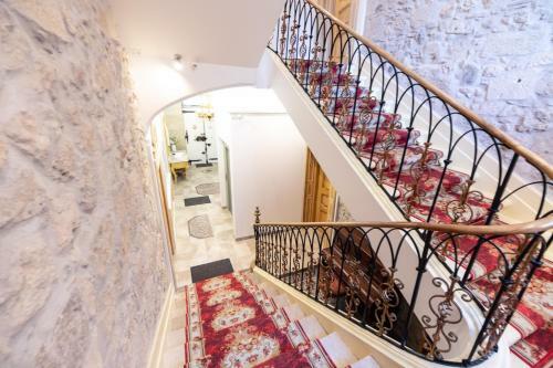 Hostal Suite Imp�riale Maison De L'�glise Du Couvent