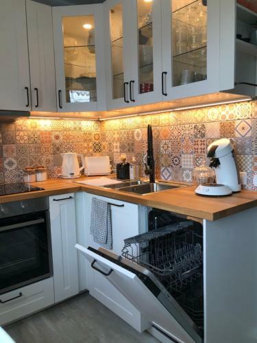 Niine Apartment 12