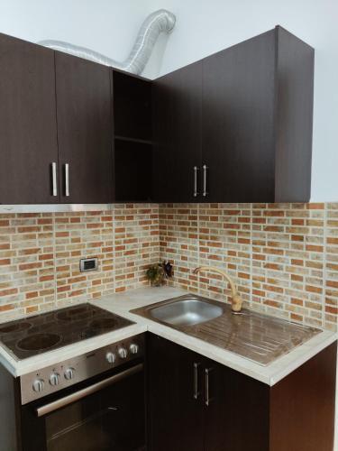 El Rio Apartments