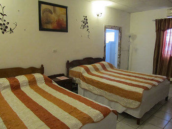 Easy Inn Hotel