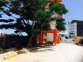 Easy Inn Hotel