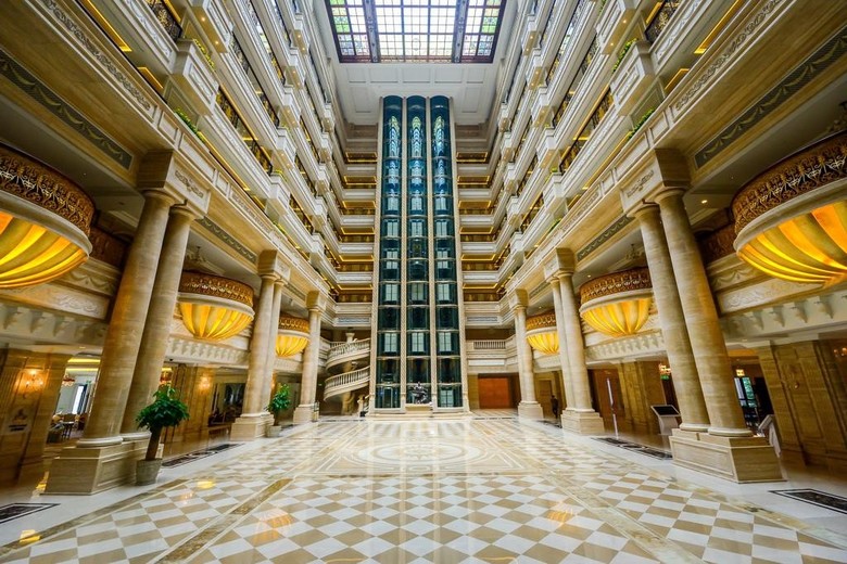 Orient Mgm International Hotel