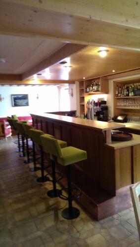 Hostal Gasthof Alpenrose