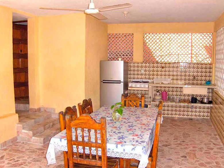 Hostal Bungalows Puerto Angel