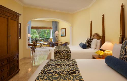 Hotel Secrets Capri Riviera Cancun All Inclusive -adults Only