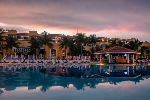 Hotel Secrets Capri Riviera Cancun All Inclusive -adults Only