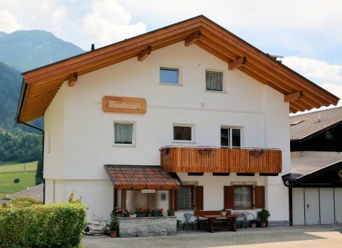 Hostal Privatpension Bergkristall