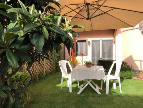 Apartamento Little Red Cocoon - Monolocale A Cinque Minuti Dal Mare
