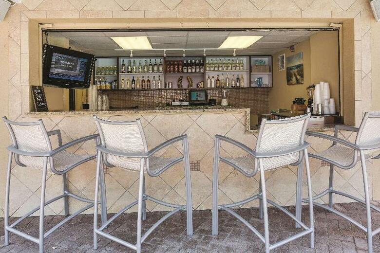 Hotel La Quinta Inn & Suites Cocoa Beach Oceanfront