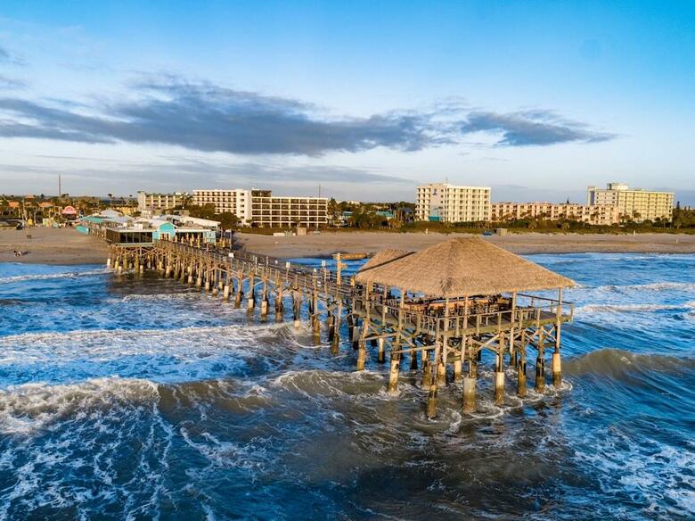 Hotel La Quinta Inn & Suites Cocoa Beach Oceanfront