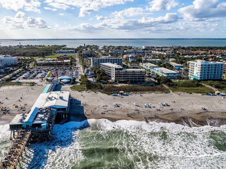 Hotel La Quinta Inn & Suites Cocoa Beach Oceanfront