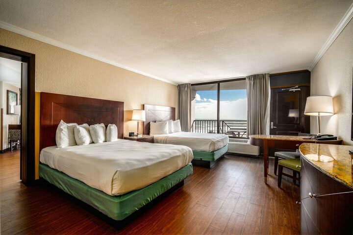 Hotel La Quinta Inn & Suites Cocoa Beach Oceanfront
