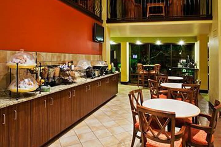 Hotel La Quinta Inn & Suites Cocoa Beach Oceanfront