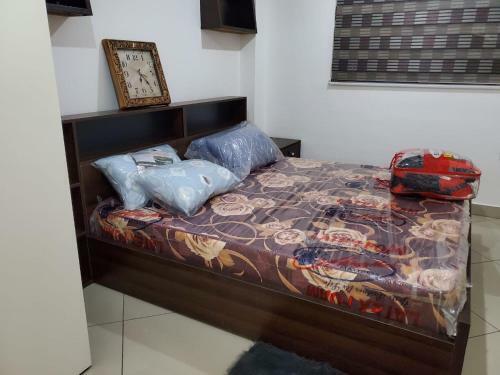 Fully Serviced Furnished 2 Bedroom Apartment