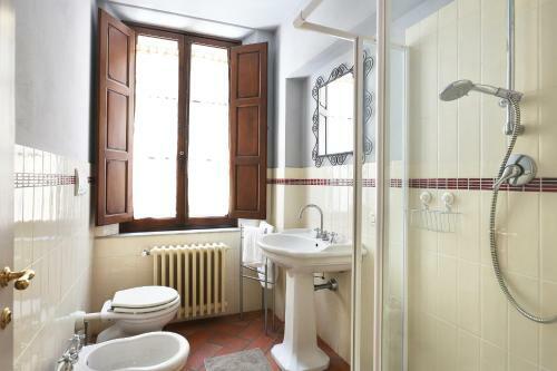 Tuscania Apartments