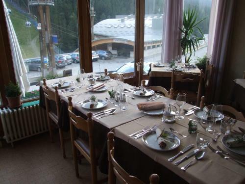 Hotel Confinale