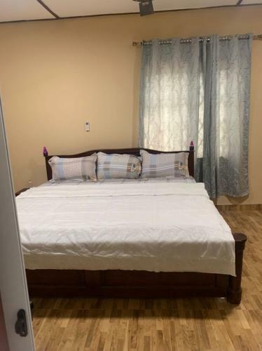 Elegantly Fully Furnished 1 Bedroom Apartment