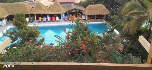 Hotel Village Noah Cmr
