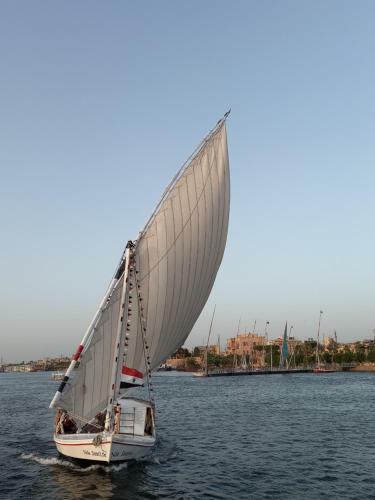 Nile Sunrise Boat For Private Rental