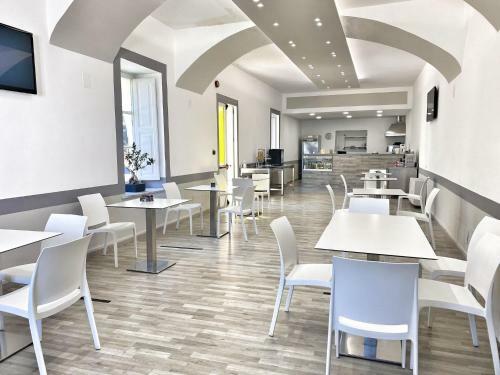 Porto Salvo Guest House
