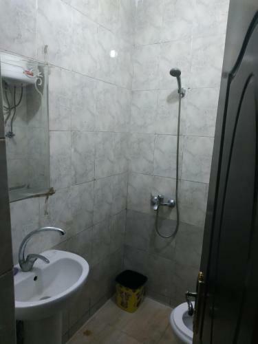 El Ahram Hostel & Apartments