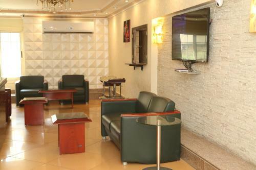 Hotel Green Garden Inn