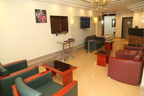 Hotel Green Garden Inn