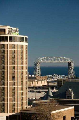 Radisson Hotel Duluth-harborview