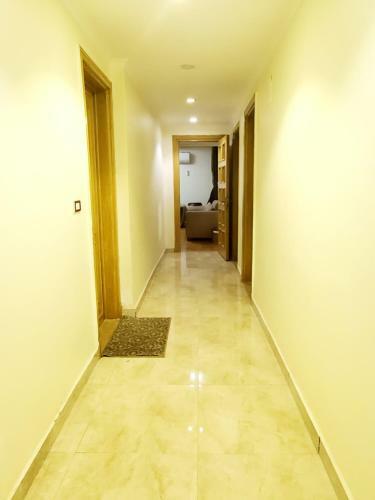 Al Mazyona Apartment Comfortable And Spacious, Suitable For Families