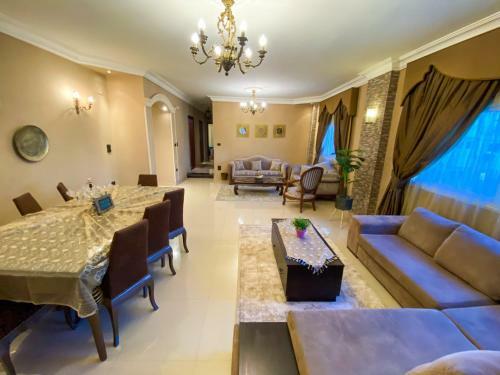 Cozy 5 Stars Apartment At New Cairo