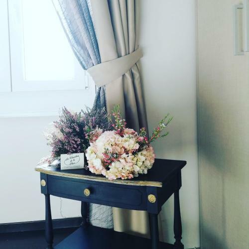 Hostal Les Chambres De La Place