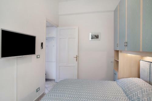 Frida Apartments