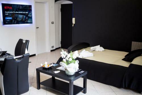 Apartamento Home Holiday 2,0 - My Place Sanremo
